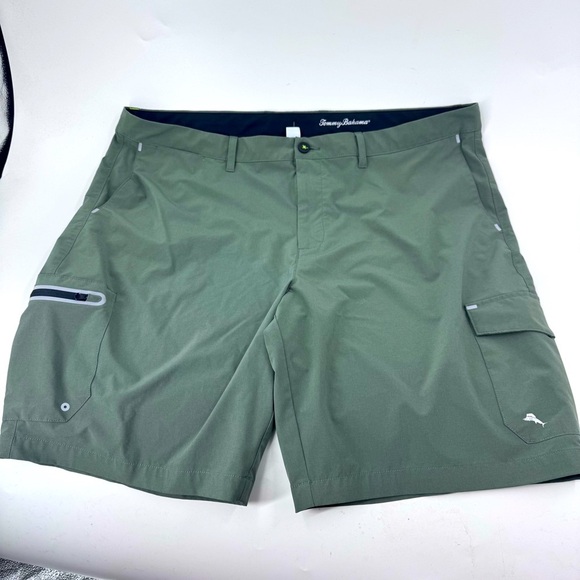 Tommy Bahama Utility Shorts - Picture 1 of 8